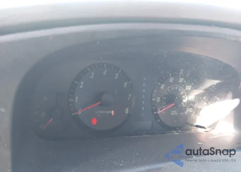 2004 Hyundai Elantra Gls/Gt from USA, damaged, VIN KMHDN46D24U866569